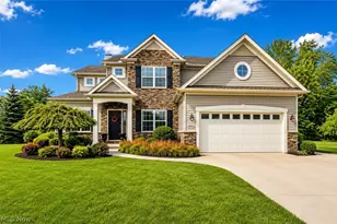 8006 Dovegate Circle, Mentor, OH 44060 - Photo 3