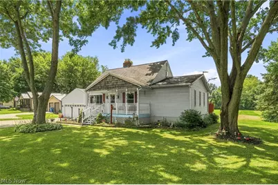 3310 Mayfair Road, Akron, OH 44312 - Photo 1