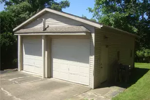 4285 Mineral City Zoar Rd NE, Mineral City, OH 44656 - Photo 3