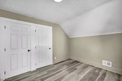 181 Spellman Court, Akron, OH 44305 - Photo 23