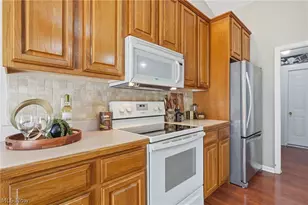 218 Lisa Ann Dr, Huron, OH 44839 - Photo 15