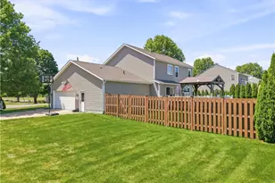 2553 Diamond St NE, Canton, OH 44721 - Photo 13