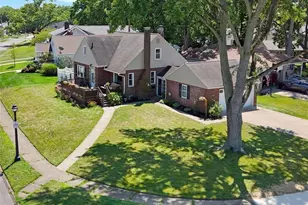 2218 20th St, Cuyahoga Falls, OH 44223 - Photo 3