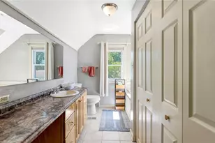 2218 20th St, Cuyahoga Falls, OH 44223 - Photo 21