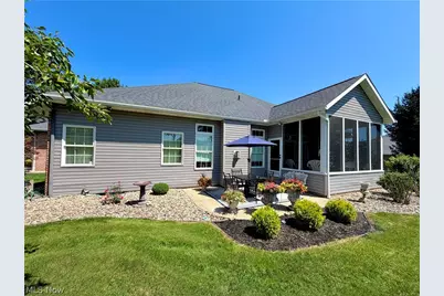5044 Sunset Boulevard Road NW, Strasburg, OH 44680 - Photo 5