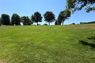 5044 Sunset Blvd Rd NW, Strasburg, OH 44680 - Photo 3