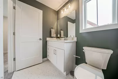 1886 Woodlawn Avenue, Loveland, OH 44112 - Photo 37