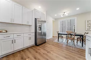 1886 Woodlawn Ave, Loveland, OH 44112 - Photo 15