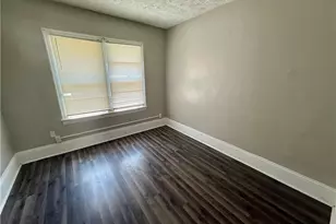 866 Beardsley St, Akron, OH 44311 - Photo 9