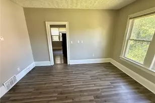 866 Beardsley St, Akron, OH 44311 - Photo 7