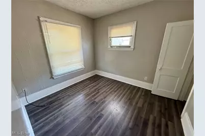 866 Beardsley Street #2, Akron, OH 44311 - Photo 5