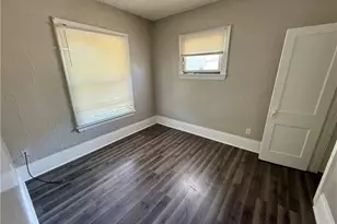866 Beardsley St, Akron, OH 44311 - Photo 5