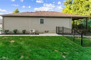 4650 Championship Ct, Canfield, OH 44406 - Photo 37