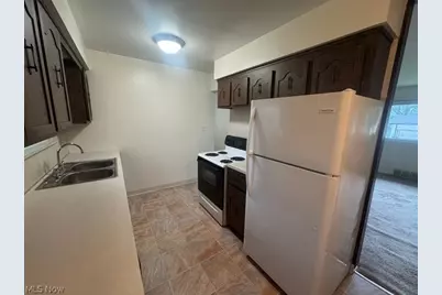 24051 Columbus Road, Huber Heights, OH 44146 - Photo 13