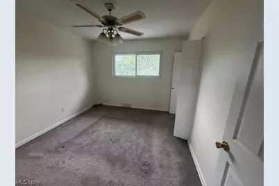 24051 Columbus Road, Huber Heights, OH 44146 - Photo 19