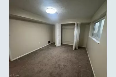 24051 Columbus Road, Huber Heights, OH 44146 - Photo 29