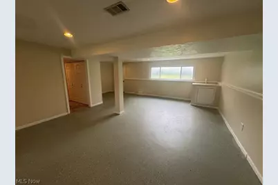 24051 Columbus Road, Huber Heights, OH 44146 - Photo 25