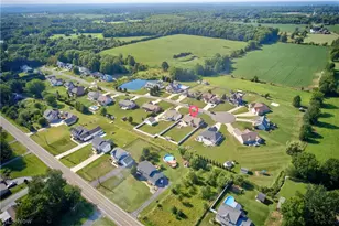 4875 Tree Line Trail, New Middletown, OH 44442 - Photo 49