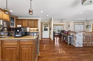 4875 Tree Line Trail, New Middletown, OH 44442 - Photo 7