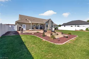 4875 Tree Line Trail, New Middletown, OH 44442 - Photo 3