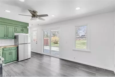 33 Sycamore Drive, New Middletown, OH 44442 - Photo 13