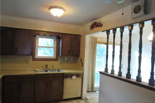 596 Terrace, Willowick, OH 44095 - Photo 7