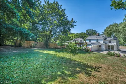20860 Farnsleigh Road, Huber Heights, OH 44122 - Photo 49
