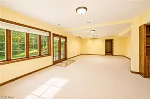 16 S Bentley Dr SE, Canton, OH 44709 - Photo 37