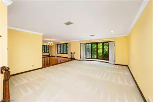16 S Bentley Dr SE, Canton, OH 44709 - Photo 11