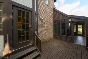 16 S Bentley Dr SE, Canton, OH 44709 - Photo 5