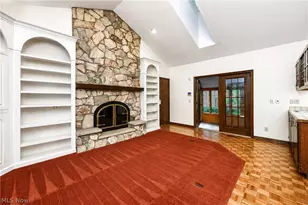 16 S Bentley Dr SE, Canton, OH 44709 - Photo 21