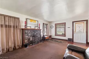 223 Hawk Ave, Akron, OH 44312 - Photo 5