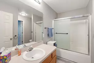 646 Almas Ct, Brunswick, OH 44212 - Photo 19