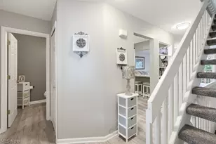 646 Almas Ct, Brunswick, OH 44212 - Photo 3