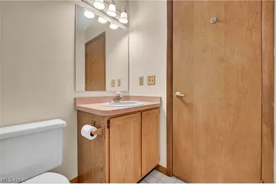 7345 Hayes Boulevard, Mentor, OH 44060 - Photo 33