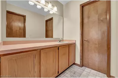 7345 Hayes Boulevard, Mentor, OH 44060 - Photo 25