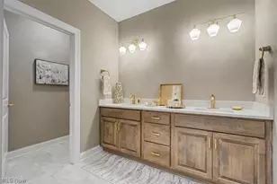 4304 Evergreen Ct, North Canton, OH 44720 - Photo 35