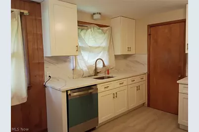 2435 Ravenna Avenue, East Canton, OH 44730 - Photo 5