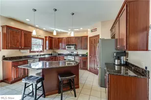 8493 Deacon Ave NW, North Canton, OH 44720 - Photo 15