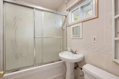 34112 Sylvia Drive, Eastlake, OH 44095 - Photo 17