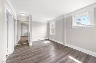 3225 W 38th St, Loveland, OH 44109 - Photo 3