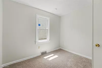 982 Shadowrow Avenue, Willoughby, OH 44094 - Photo 7
