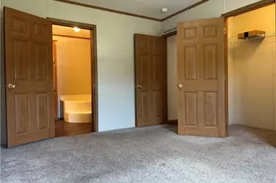 269 W Jefferson Ave, McConnelsville, OH 43756 - Photo 29