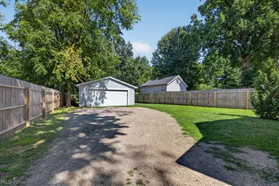 4047 Kirtland Road, Willoughby, OH 44094 - Photo 39