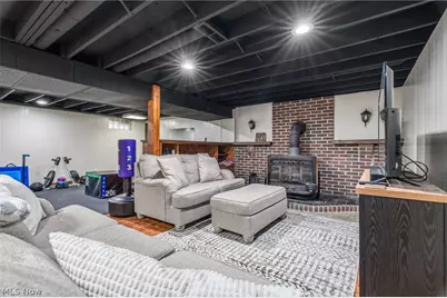 5570 Foxford Street SW, Canton, OH 44706 - Photo 9
