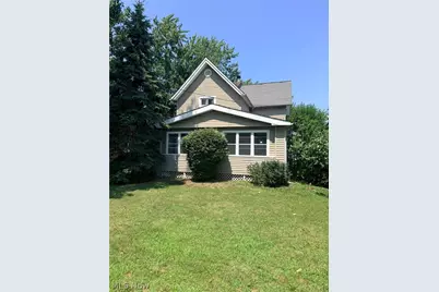 7065 Lake Shore Boulevard, Mentor, OH 44060 - Photo 1