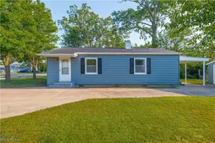 321 Overlook Rd, Vermilion, OH 44089 - Photo 3