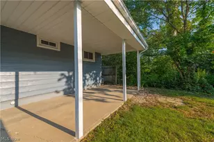 321 Overlook Rd, Vermilion, OH 44089 - Photo 41