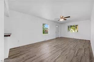 321 Overlook Rd, Vermilion, OH 44089 - Photo 11