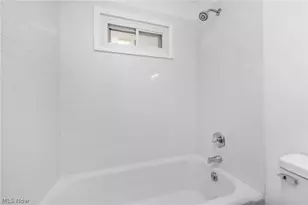 321 Overlook Rd, Vermilion, OH 44089 - Photo 29